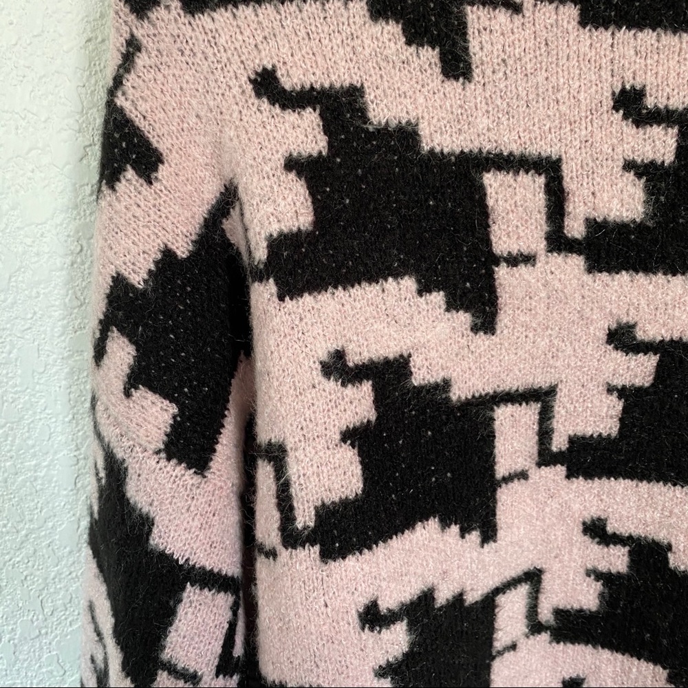 NWT Lovers + Friends Basset Sweater - Picture 7 of 8